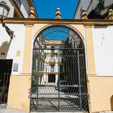 Vidrio Suite Apartment Sevilla Bagian luar foto